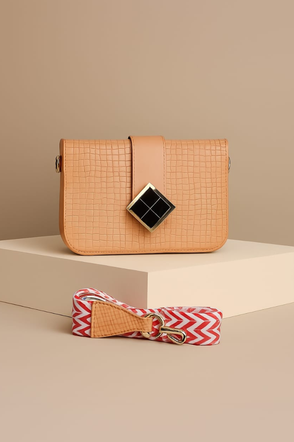 Women’s Cross Body Bag – Stylish & Comfortable