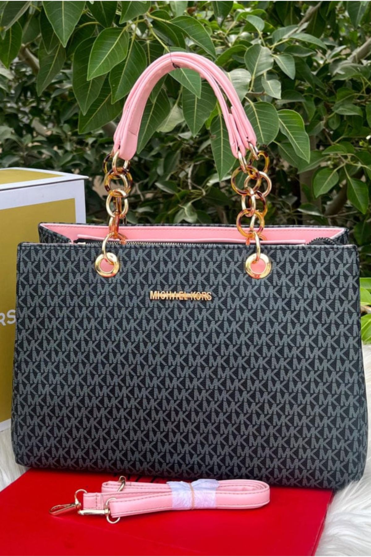 Women’s Stylish Everyday Hand Bags