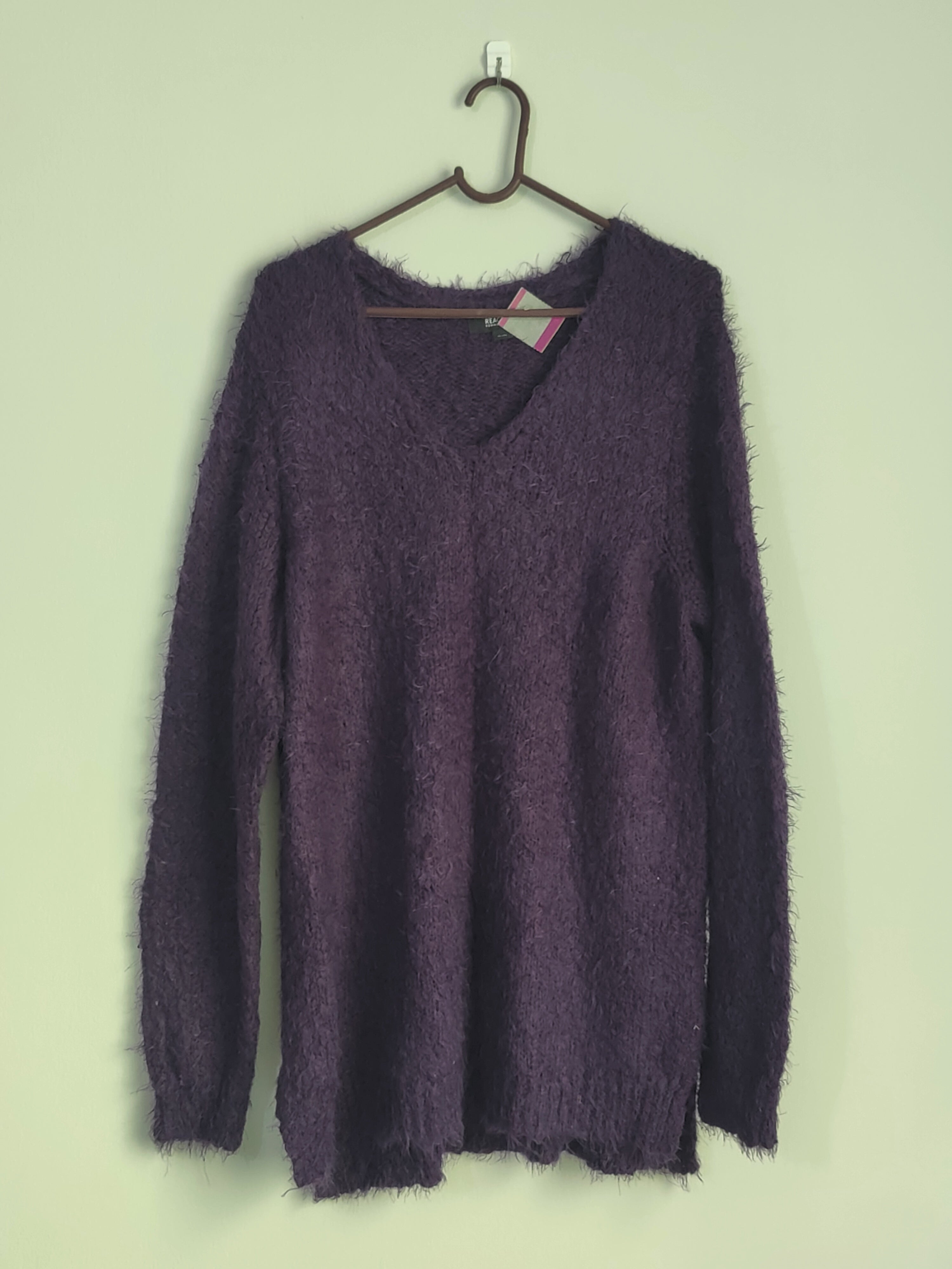 Kenneth Cole V Neck Sweater